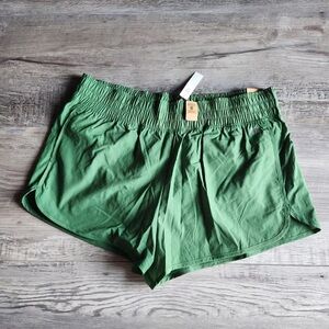 (XXL) BNWT VS PINK Active shorts